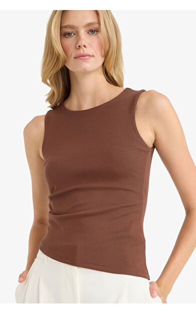 DeFacto Slim Fit Dar Kesim Bisiklet Yaka Ribana Atlet