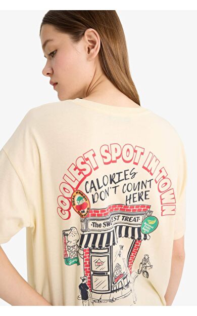 DeFacto Oversize Geniş Kalıp Bisiklet Yaka Sırt Baskılı Kısa Kollu Tişört F6312AX25HSER144