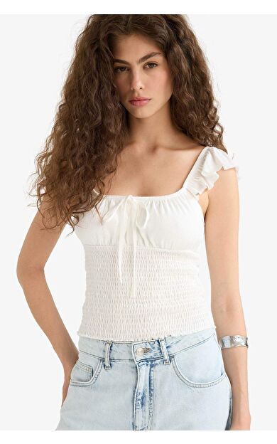 Fitted V Yaka Crop Dokulu Beyaz Askılı Bluz