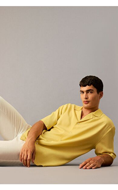 DeFacto Relax Fit Polo Yaka Tensel Kısa Kollu Gömlek