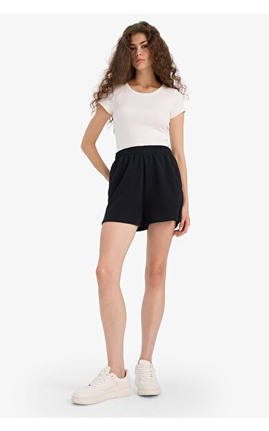 DeFacto Regular Fit Esnek Belli Cepli Şort