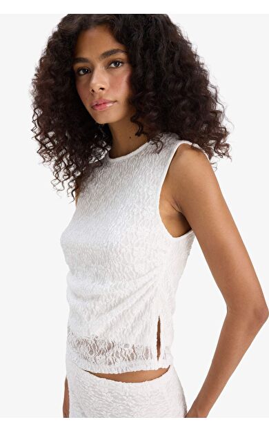 DeFacto Slim Fit Dar Kesim Bisiklet Yaka Dantel Atlet