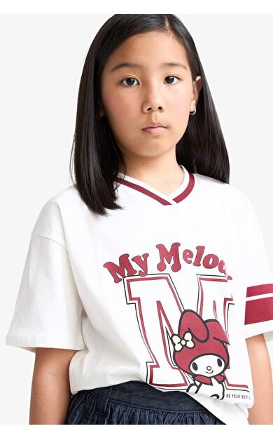 DeFacto Kız Çocuk Hello Kitty Oversize Geniş Kalıp V Yaka Kısa Kollu Tişört