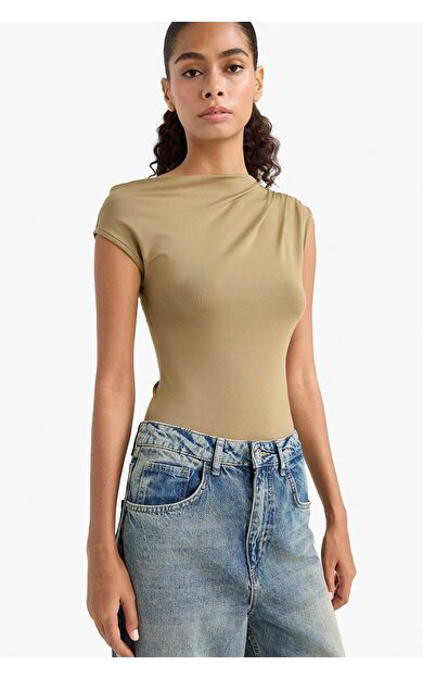 DeFacto Slim Fit Dar Kesim Tek Omuzlu Atlet F7297AX25AUKH459