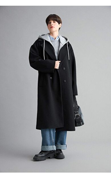 Regular Fit Çıkarılabilir Kapüşonlu Kaşe