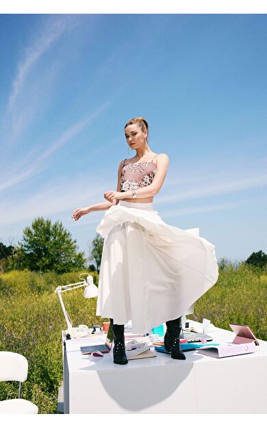 Afra x DeFacto A Kesim Normal Bel Astarlı Poplin Maxi Etek