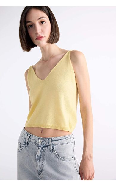 DeFacto V Yaka Crop Askılı Bluz