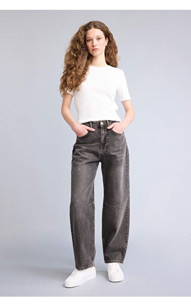 Barrel Fıt Yüksek Bel Bilek Boy Jean Yıkamalı Pantolon