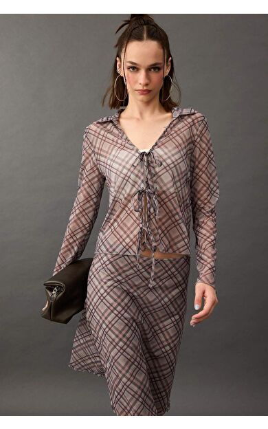 Fitted Gömlek Yaka Kareli Tül Uzun Kollu Bluz