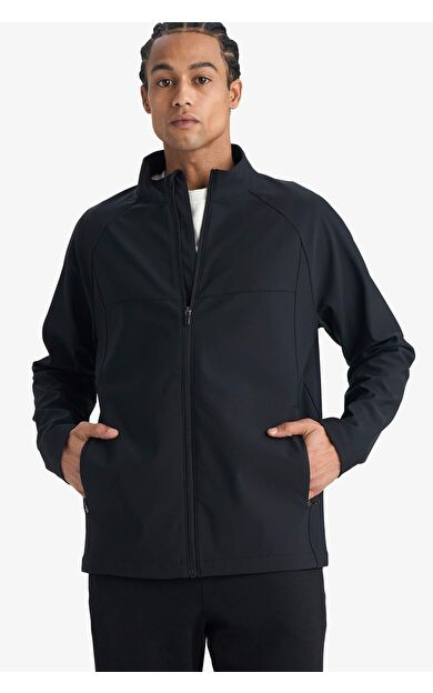 Rüzgar Geçirmez Regular Fıt Yarım Balıkçı Yaka Fermuarlı Mont