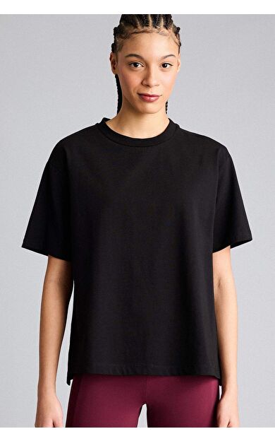 Comfort Fıt Bisiklet Yaka Sporcu Kısa Kollu Tişört