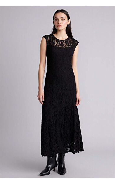 Fıtted Bisiklet Yaka Dantel Kısa Kollu Maxi Elbise