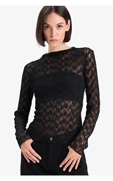 DeFacto Slim Fit Dar Kesim Kayık Yaka Dantel Uzun Kollu Tişört