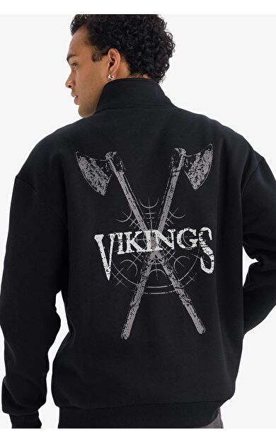 Vıkıngs Valhalla Boxy Fıt Dik Yaka Baskılı Sweatshirt