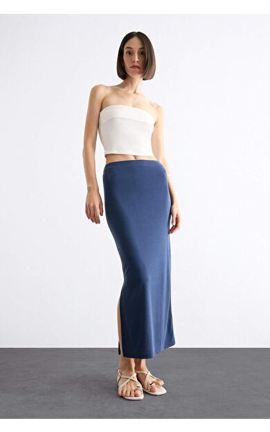 DeFacto Slim Fit Dar Kesim Yırtmaçlı Midi Etek