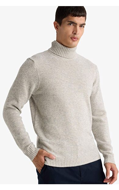 Standart Fıt Balıkçı Yaka Triko Kazak