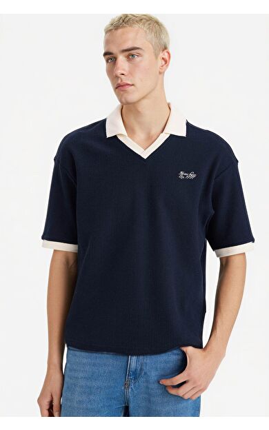 DeFacto Boxy Fit Polo Yaka Dokulu Kısa Kollu Tişört