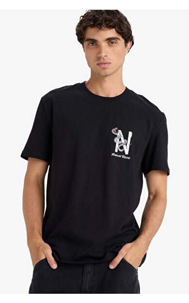 DeFacto Regular Fit Bisiklet Yaka Baskılı Kısa Kollu Tişört F8596AX25HSBK81