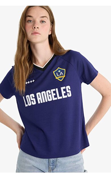 DeFacto MLS Regular Fit V Yaka Baskılı Forma Kumaşı Kısa Kollu Tişört