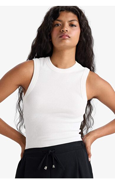 Slim Fit Dar Kesim Basic Düz Bisiklet Yaka Fitilli Kaşkorse Atlet F8721AX25AUWT32