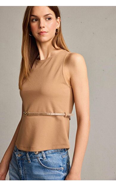 Fitted Bisiklet Yaka Kemerli Kolsuz Bluz