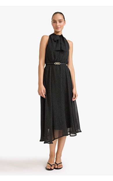 Puantiye Şifon Kısa Kollu Bilek Boy Elbise