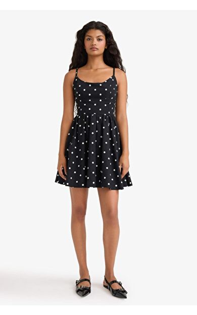 Bisiklet Yaka Poplin Askılı Mini Puantiyeli Elbise