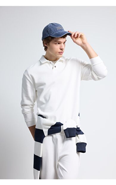 DeFacto Sweatshirt