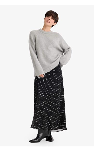 DeFacto Kalem Puantiye Normal Bel Astarlı Şifon Maxi Etek