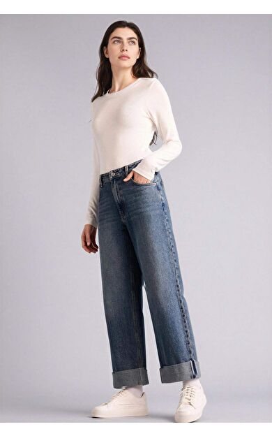 Baggy Fıt Yüksek Bel Katlamalı Paça Jean Pantolon