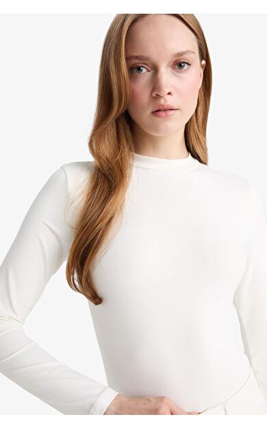 Slim Fit Dar Kesim Yarım Balıkçı Yaka Uzun Kollu Tunik