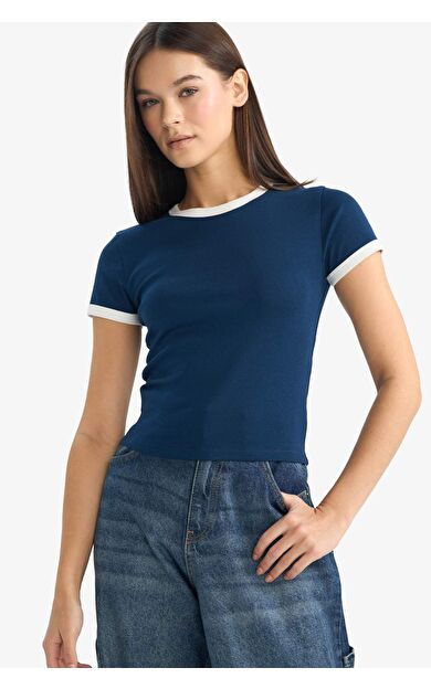 Fitted Bisiklet Yaka Ribana Kısa Kollu Tişört