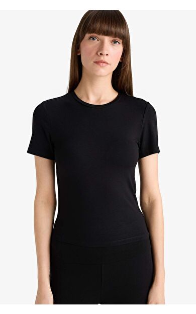 Bedene Oturan Kısa Kollu Tişört-Fall in Love Loungewear