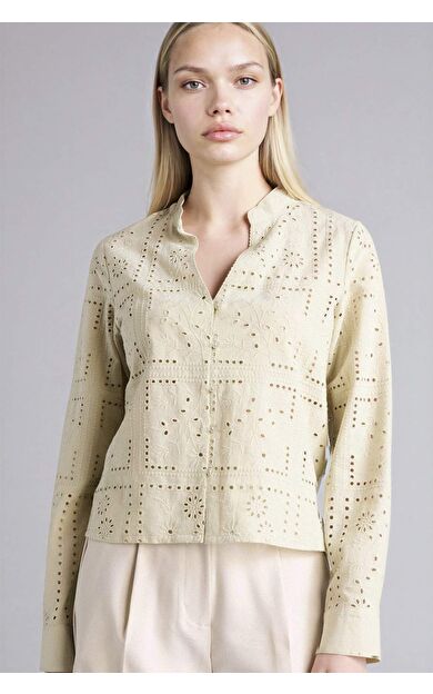 DeFacto Regular Fıt Kaçık Yaka Brode Uzun Kollu Gömlek