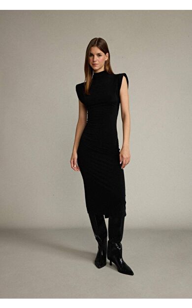 Fitted Dik Yaka Kolsuz Midi Elbise