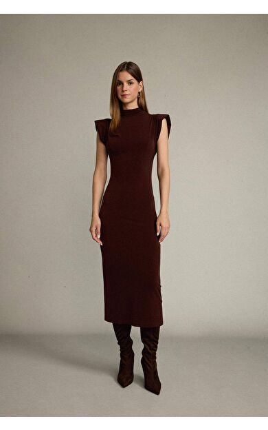 Fitted Dik Yaka Kolsuz Midi Elbise