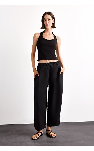DeFacto Relax Fit Beli Lastikli Düz Paça Bilek Boy Pantolon G0431AX25SMBK81