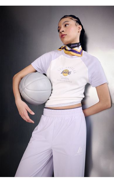 DeFacto NBA Los Angeles Lakers Slım Fıt Pamuklu Kısa Kollu Tişört