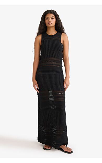 DeFacto Slim Fit Dar Kesim Halter Yaka Kolsuz Elbise