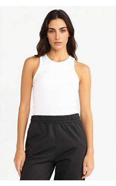 DeFacto Slim Fit Dar Kesim Basic Düz Halter Yaka Fitilli Kaşkorse Atlet G0843AX25AUWT36