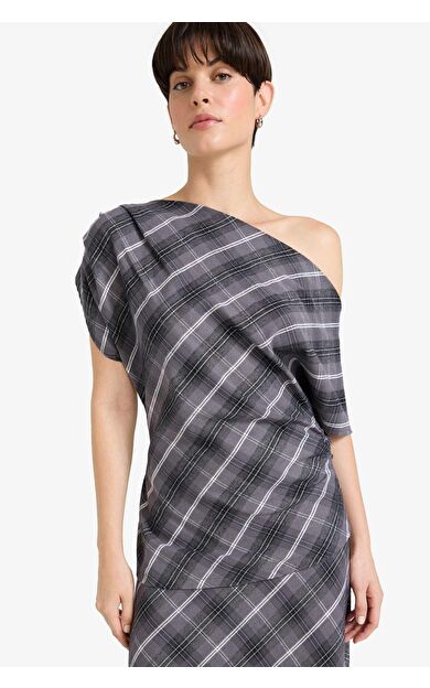 Regular Fit Kayık Yaka Kareli Flanel Kısa Kollu Bluz