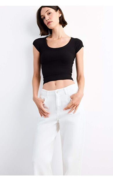 DeFacto Bisiklet Yaka Kısa Kollu Tişört G1077AX25SMBK81