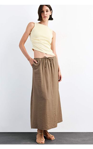 DeFacto Relax Fit Beli Lastikli Krinkıl Kumaş Midi Etek
