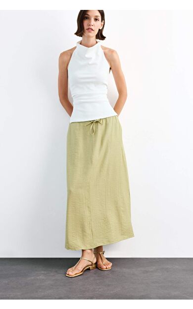 DeFacto Relax Fit Beli Lastikli Krinkıl Kumaş Midi Etek