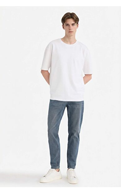 Slim Tapered Fit Dar Kalıp Normal Bel Daralan Paça Jean Pantolon