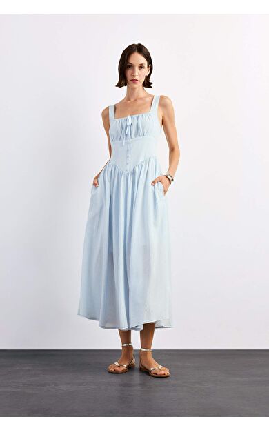 Kare Yaka Askılı Maxi Elbise