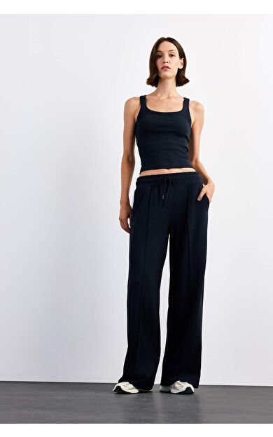 DeFacto Relax Fit Normal Bel Düz Paça Modal Pantolon G1325AX25SMNV135