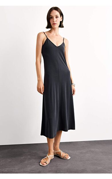 Modal İnce Askılı Maxi Elbise