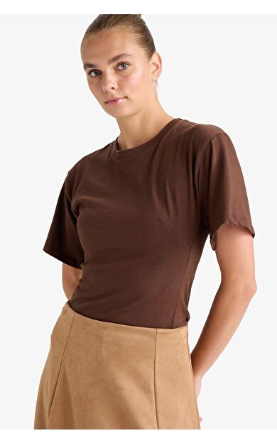 Slim Fit Dar Kesim Bisiklet Yaka Kısa Kollu Tişört G1464AX25AUBN267