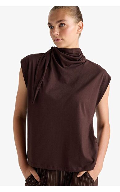 DeFacto Slim Fit Dar Kesim Yarım Balıkçı Yaka Bluz